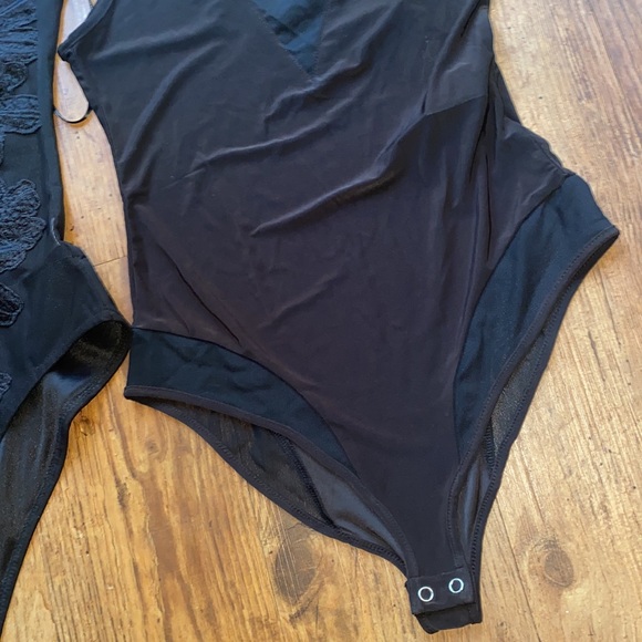 Forever 21 sheer flattering bodysuits - Picture 6 of 8